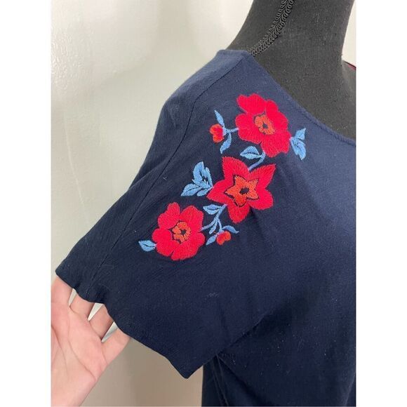 W5 Navy Short Sleeve Floral Blouse Size X-Large - Picture 2 of 8